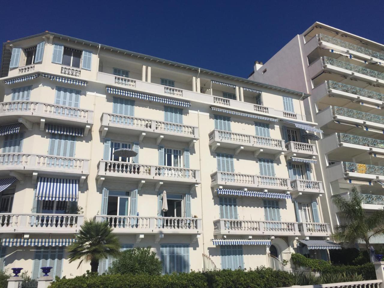 Gorgeous One-Bedroom Apartment With Terrace And Sea View -Stayinantibes- Bijou Plage Ngoại thất bức ảnh