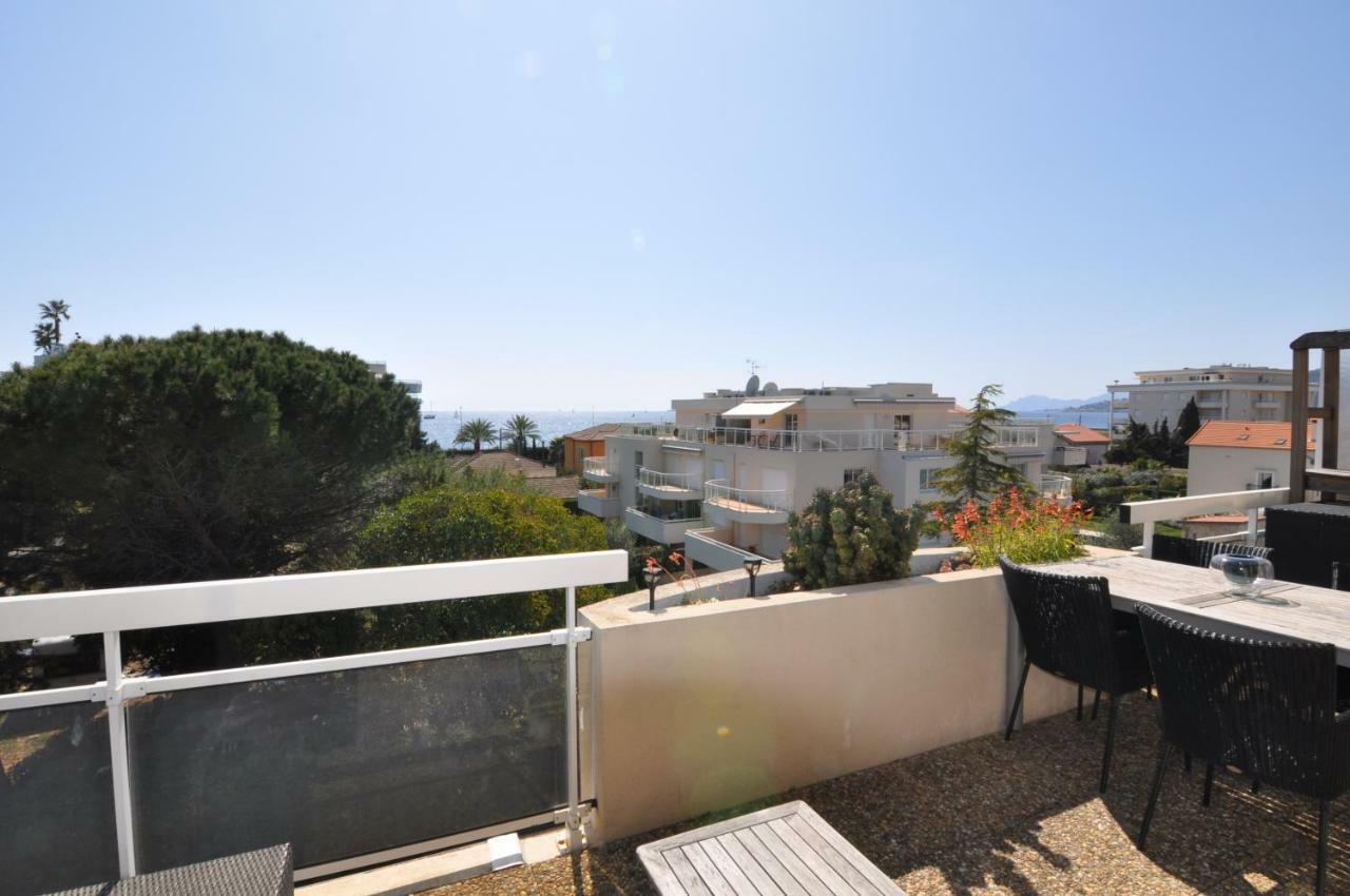 Gorgeous One-Bedroom Apartment With Terrace And Sea View -Stayinantibes- Bijou Plage Ngoại thất bức ảnh